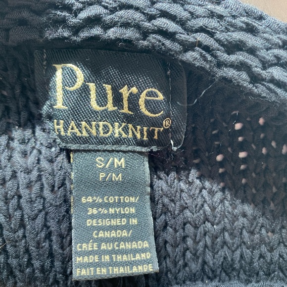 Pure Knits, Oversized Black Cotton knit V neck sweater. S/M - Picture 2 of 3